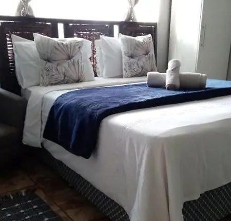 Aphiroom Guesthouse Cape Town Ngoại thất bức ảnh