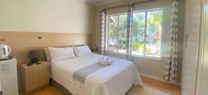 Aphiroom Guesthouse Cape Town Ngoại thất bức ảnh